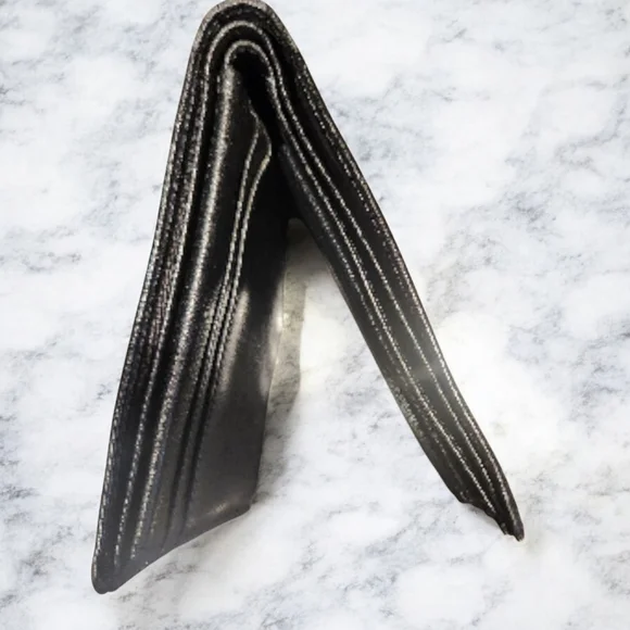 Dunhill NWOT Black Leather Bi-fold Wallet - Picture 6 of 7